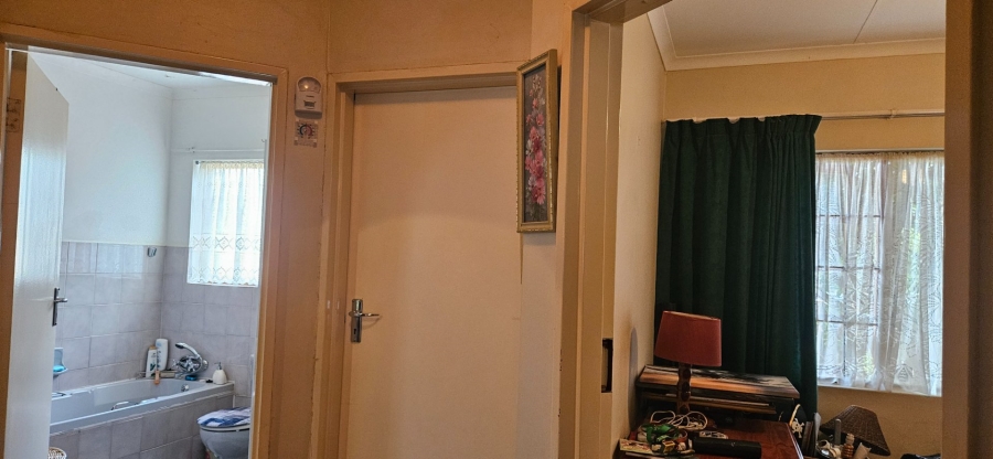 3 Bedroom Property for Sale in Universitas Ridge Free State